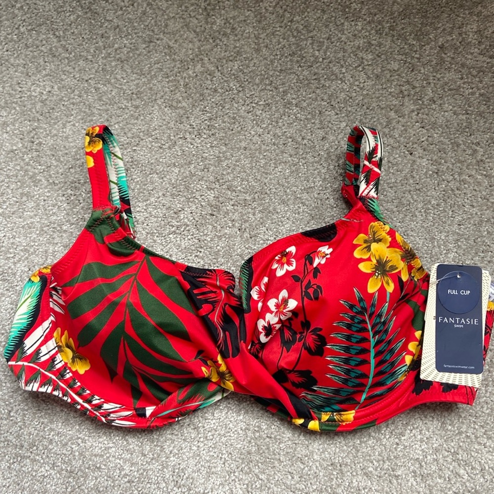 Fantasie's Vilamoura Full Cup Bikini Top
Size 34G(US)/34F(UK)